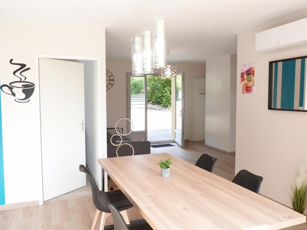 Lumineuse Maison Neuve, Cosy,67M², 2 Chambres/6 Couchages 1Km Lac, 200M Du Bourg. Vue Paisible, Sur La Nature Saint-Pardoux-lʼOrtigier المظهر الخارجي الصورة