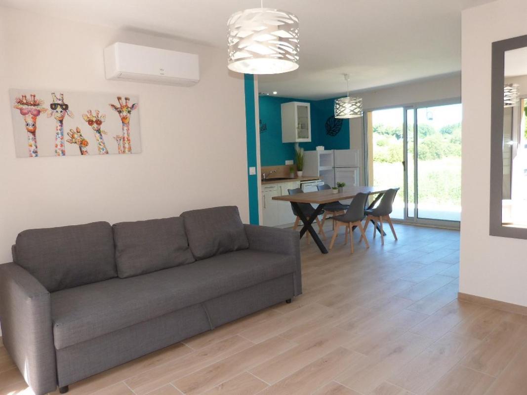Lumineuse Maison Neuve, Cosy,67M², 2 Chambres/6 Couchages 1Km Lac, 200M Du Bourg. Vue Paisible, Sur La Nature Saint-Pardoux-lʼOrtigier المظهر الخارجي الصورة