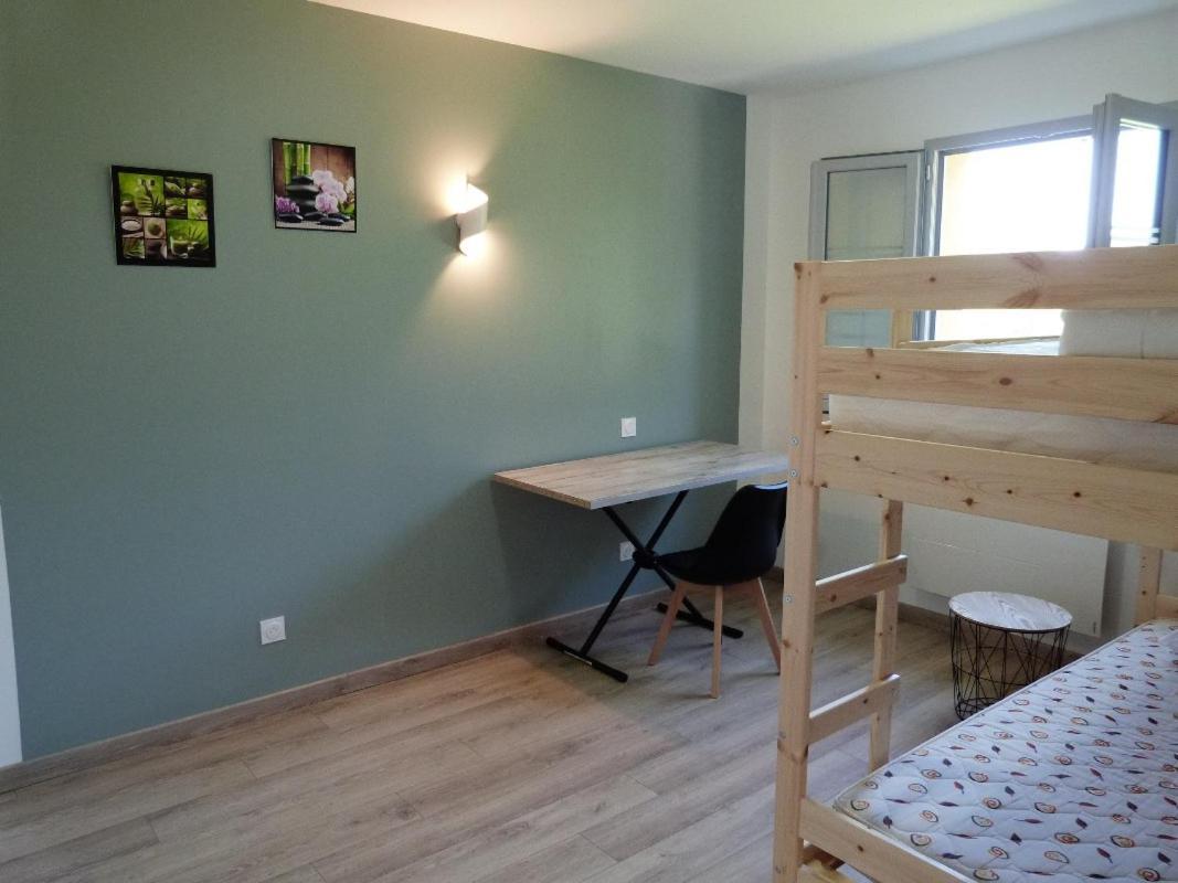 Lumineuse Maison Neuve, Cosy,67M², 2 Chambres/6 Couchages 1Km Lac, 200M Du Bourg. Vue Paisible, Sur La Nature Saint-Pardoux-lʼOrtigier المظهر الخارجي الصورة