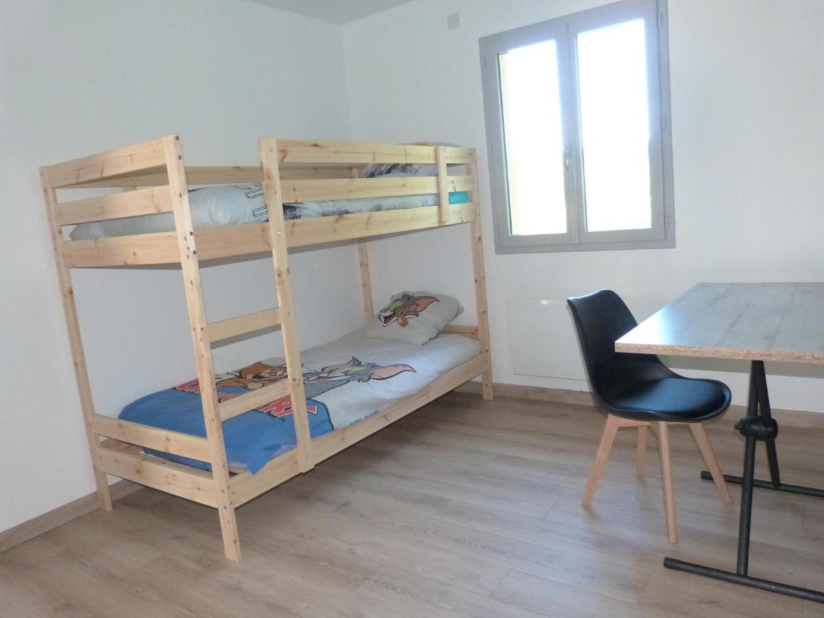 Lumineuse Maison Neuve, Cosy,67M², 2 Chambres/6 Couchages 1Km Lac, 200M Du Bourg. Vue Paisible, Sur La Nature Saint-Pardoux-lʼOrtigier المظهر الخارجي الصورة