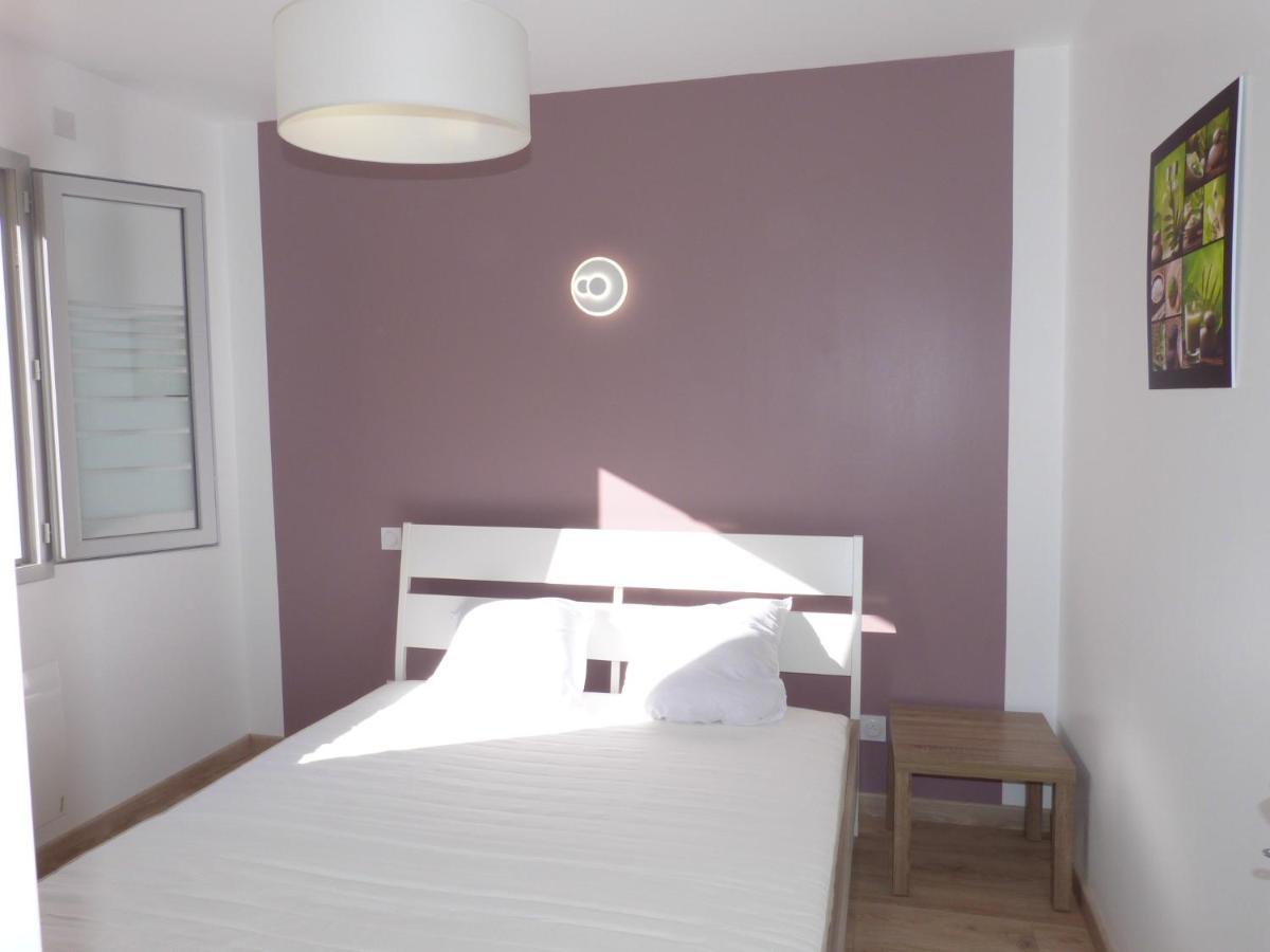 Lumineuse Maison Neuve, Cosy,67M², 2 Chambres/6 Couchages 1Km Lac, 200M Du Bourg. Vue Paisible, Sur La Nature Saint-Pardoux-lʼOrtigier المظهر الخارجي الصورة
