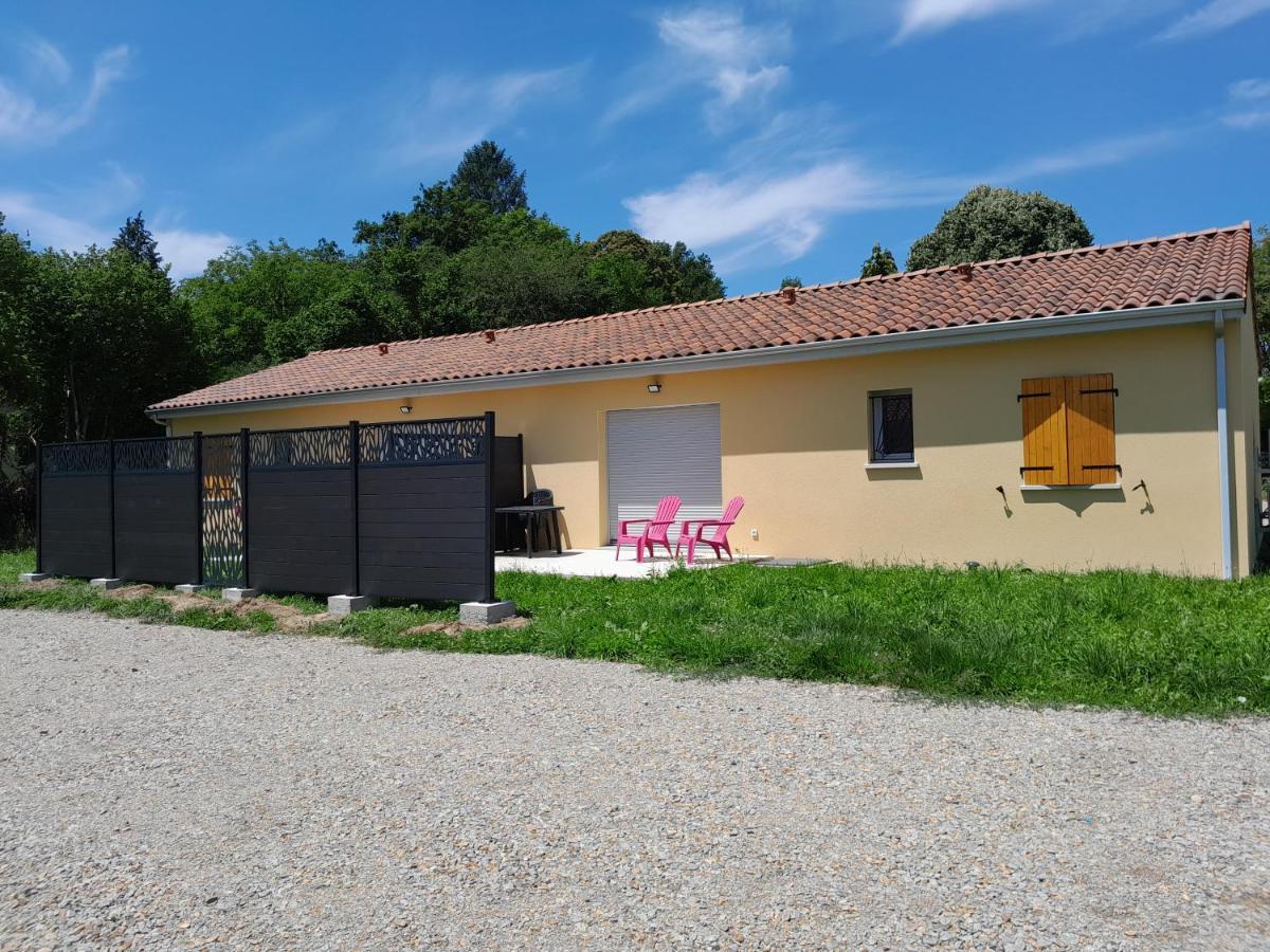 Lumineuse Maison Neuve, Cosy,67M², 2 Chambres/6 Couchages 1Km Lac, 200M Du Bourg. Vue Paisible, Sur La Nature Saint-Pardoux-lʼOrtigier المظهر الخارجي الصورة